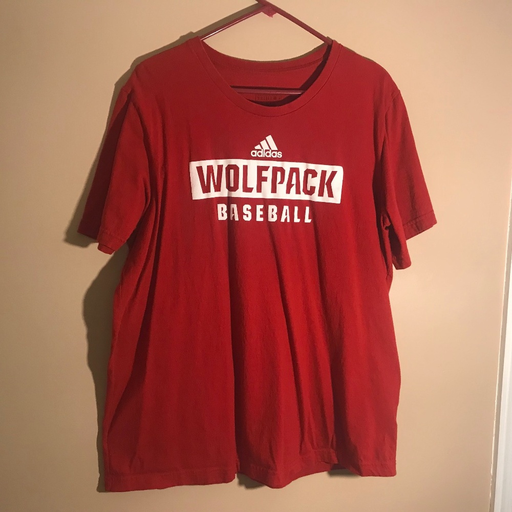 NC State baseball t-shirt, xl, red
